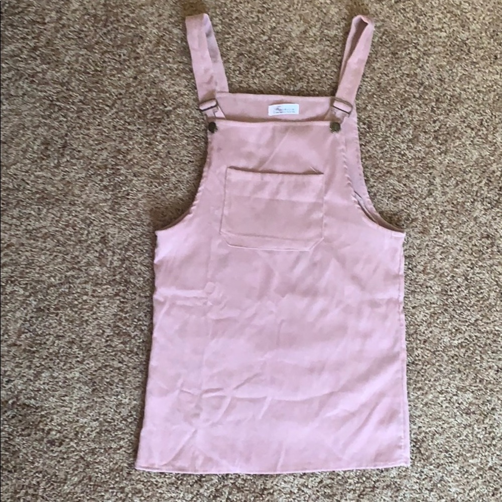 Overall skirt